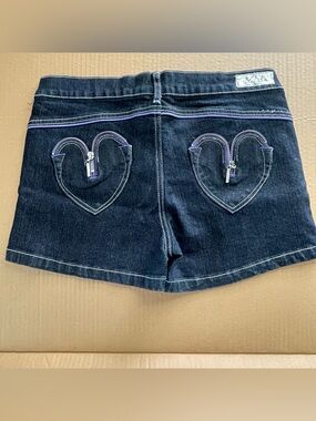 Denim shorts Purple Heart pockets Y2k Soho Babe, Size 9 Dark Indigo,Purple Trim